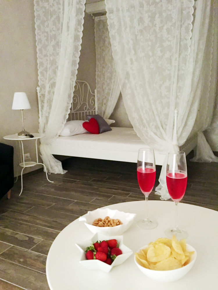 B&B Sicilia ปาแลร์โม ภายนอก รูปภาพ
