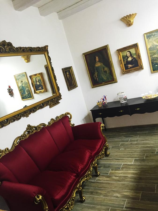 B&B Sicilia ปาแลร์โม ภายนอก รูปภาพ