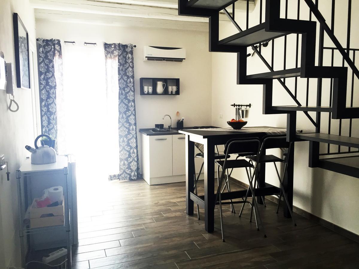 B&B Sicilia ปาแลร์โม ภายนอก รูปภาพ