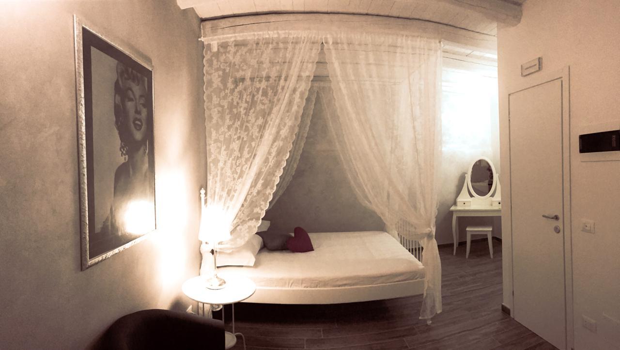 B&B Sicilia ปาแลร์โม ภายนอก รูปภาพ